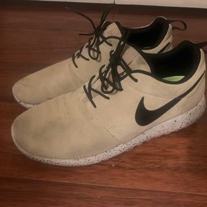 Nike Roshe Run Custom iD Men's size 10